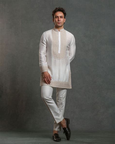 WHITE THREAD EMBROIDERY KURTA SET – Linebyshamimkhan