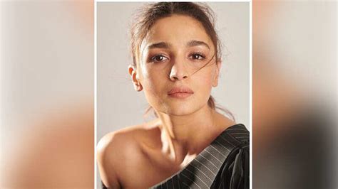 Alia Bhatt writes a special poem for Earth Day