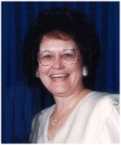 Vander May Funeral Home