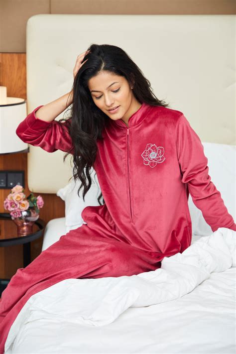 SLEEP – Tagged "NIGHTIES" – Private Lives