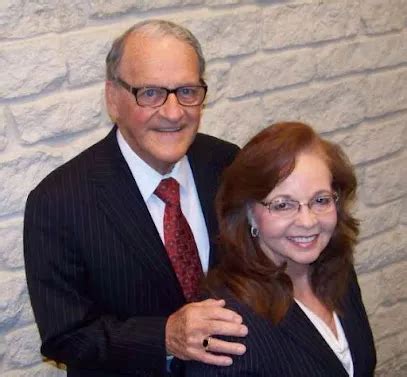 Crosier-Pearson Cleburne Funeral Home - Funeral Home Pages