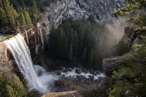 Waterfall in Maya Tutorial 的图像结果