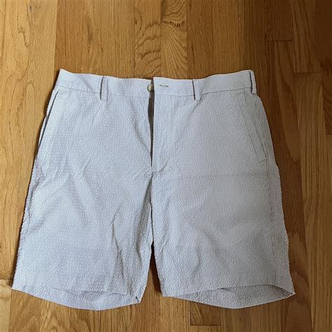 Peter Millar Men's White and Grey Shorts | Depop