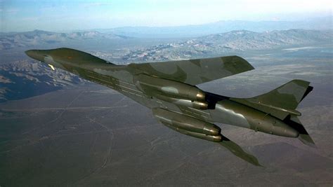 军备竞赛升温 美B-1B轰炸机拟携高超音速导弹 | ARRW飞弹 | 高超音速飞弹 | 新唐人中文电视台在线