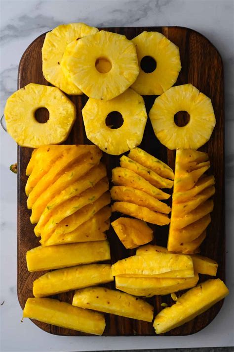 Best Way To Cut A Pineapple