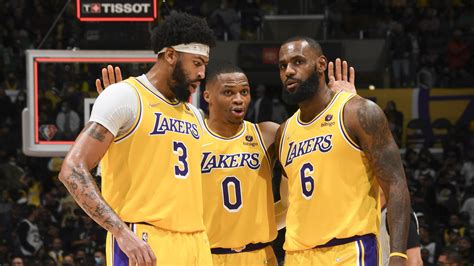 Los Angeles Lakers: Power ranking the team