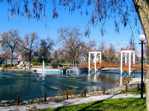 LARISSA (Town) THESSALIA - Greek Travel Pages