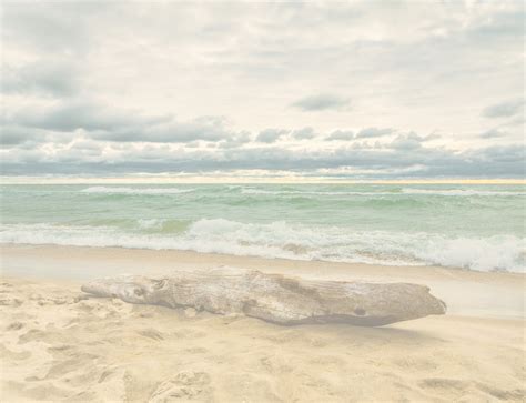 Should Dry Eye Drops Sting?