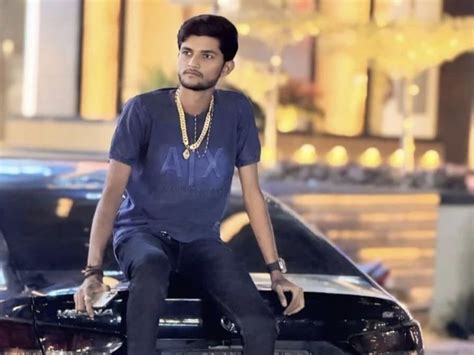 Songadh Youth Suicide Train Love Affair Threat Complaint | ટ્રેન નીચે ...