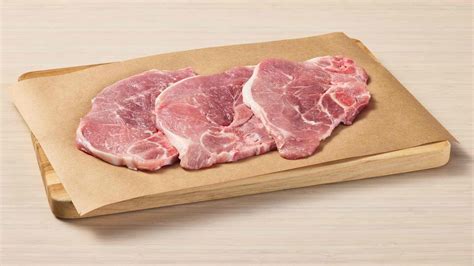 H-E-B Bone-in Sirloin Pork Chops, Thin Cut - Value Pack - Shop Pork at ...