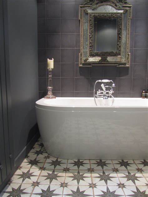 Heritage star tiles (digitally printed vintage Moroccan tiles) Vinyl ...