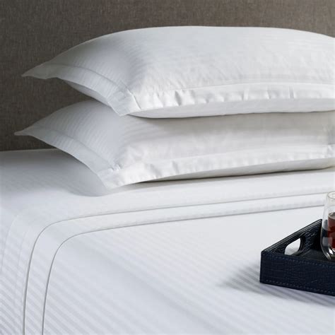 400 TC White Standard, King & Super King Pillow Covers Online - Homescapes