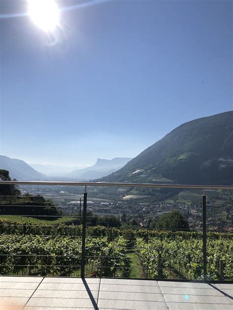 BLUMENTHALERHOF (Lagundo) - Pension Reviews, Photos, Rate Comparison ...