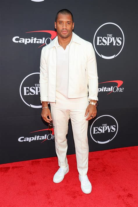 The Best Red Carpet Fashion From the 2024 ESPYs: What the Stars Wore ...