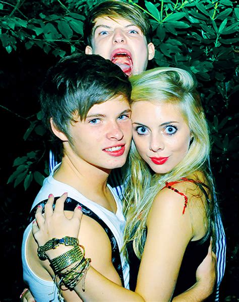 Themed People Photography 的图像结果