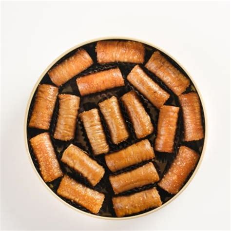 NATUF Original Baklava Chocolate Cashew Roll 340g | Authentic Indian ...