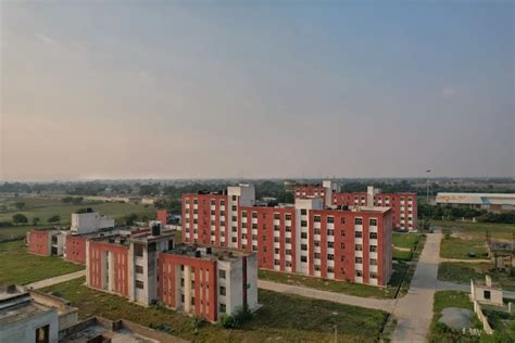 Autonomous State Medical College Faculty Profile, Firozabad ...