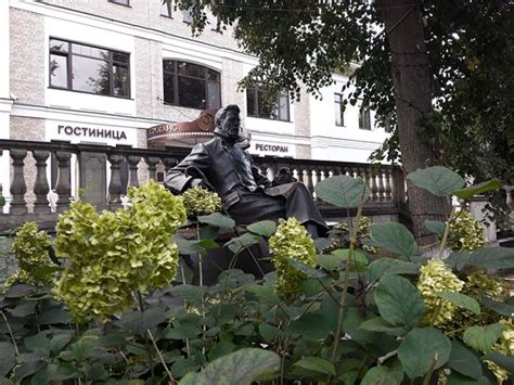 Monument to Chekhov (Zvenigorod) - 2021 What to Know Before You Go ...