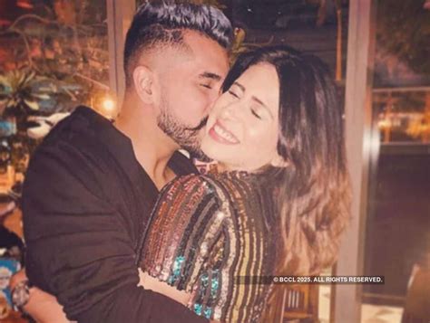 20 Bollywood couples with whopping age gaps- The Etimes Photogallery ...