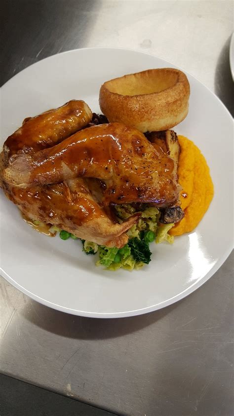 SALUTATION HOTEL (Kinross, Scotland) - Hotel Reviews, Photos, Rate ...