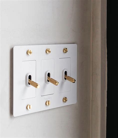 Electricity Items 的图像结果