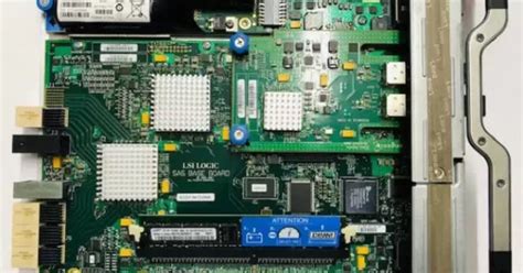 IBM 39R6502 DS3400 SAS SATA raid 512MB FC Controller-Refurbished