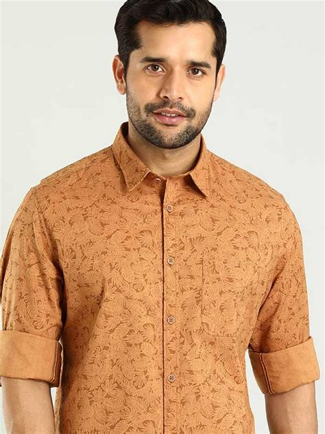 Buy Men Printed Full Sleeve Cotton Shirt Online | Indian Terrain