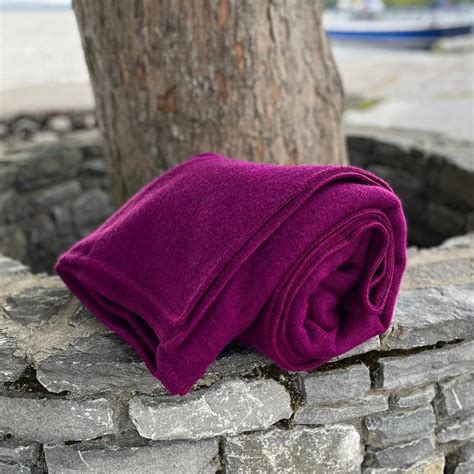 King Size Wool Blanket - Plum / Wine / Wild Berry - 108″ x 90″ (274 x ...