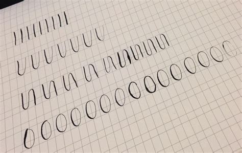 Letter Structure Drawing Practice 的图像结果