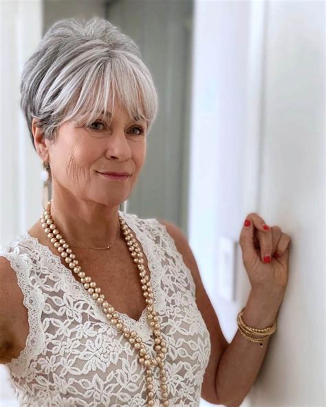 easy hairstyles for women over 60