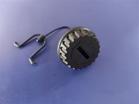 Stihl Fuel Cap Not Fitting 的图像结果