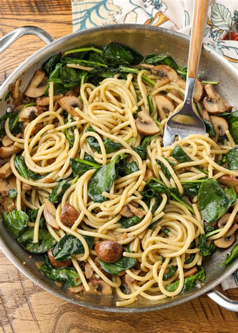 Mushroom Spinach Pasta - Vegetable Recipes
