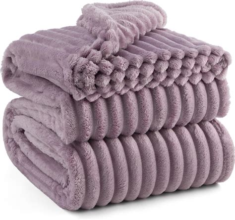 Bedsure Bedroom Decor King Size Blanket for Bed Light Purple Bedding ...