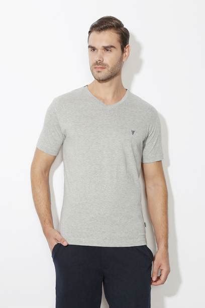 Van Heusen Mens Tshirts - Buy Van Heusen Mens Tshirts Online at Best ...