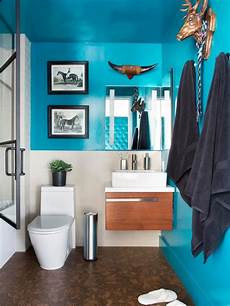 Small Bathroom Wall Color Ideas by 10 Paint Color Ideas For Small Bathrooms Diy Network Small Bathroom Wall Color Ideas