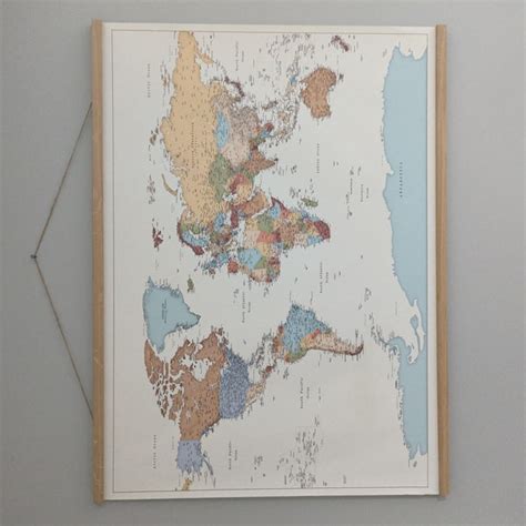 Accurate World Map Poster 的图像结果