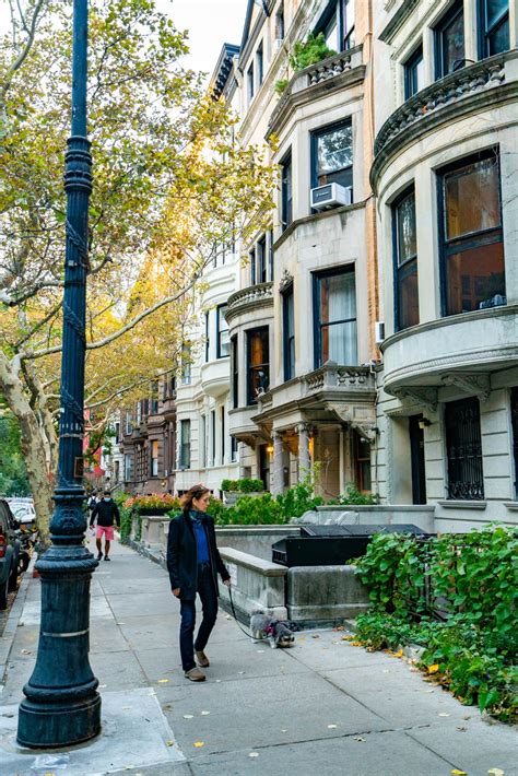 10 BEST Neighborhoods in Manhattan (First Time Visitors Guide ...