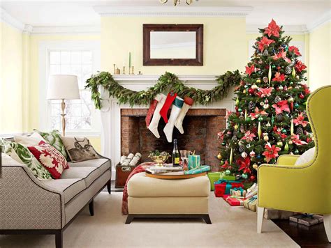 20+ Living Room Christmas Decorations