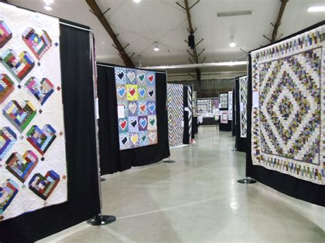 Quilt Show – Twisted Threads Quilt Group - funny names for quilt groups
