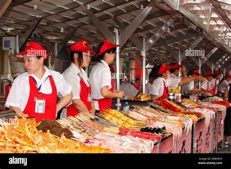 Chinese Market in Philippines 的图像结果