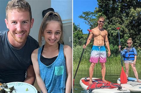 Tips for finding love and love with older women - Al's Westward Motel