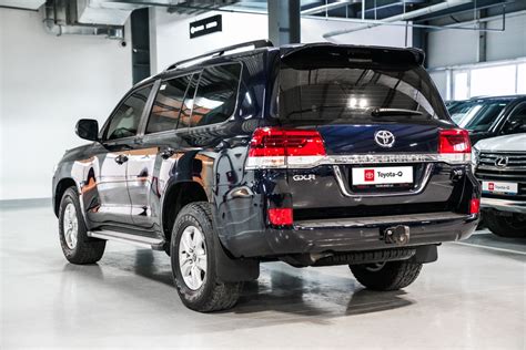 Toyota-Q :: Toyota Land Cruiser 200 LC200 GX-R Diesel AT