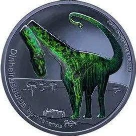鉴赏 | 葡萄牙恐龙纪念币脱胎换骨 夜光效果别有趣味_迪涅鲁龙_龙的_银币