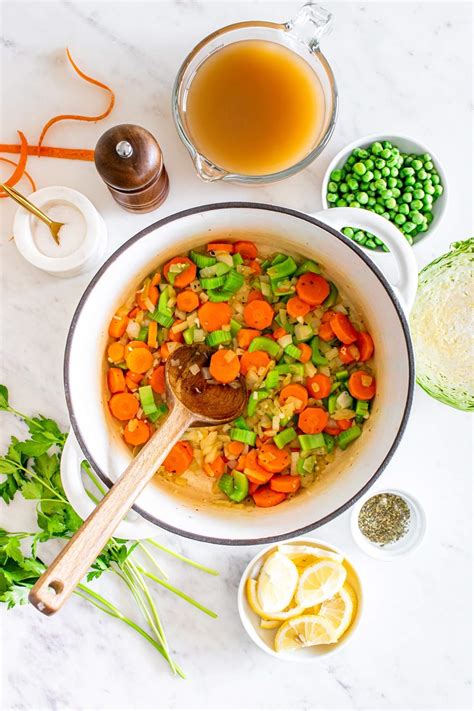 Cabbage Vegetable Soup - xoxoBella