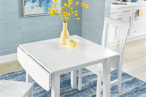 Concord White Counter Height Dining Table | Rooms to Go