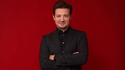 Jeremy Renner denies filmmaker Yi Zhou's explicit image allegations ...