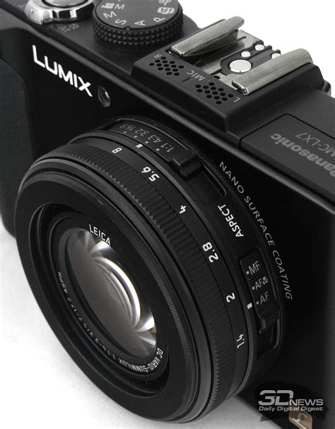 Panasonic Lumix DMC-LX7 — максимум светосилы и удобства / Фото и видео