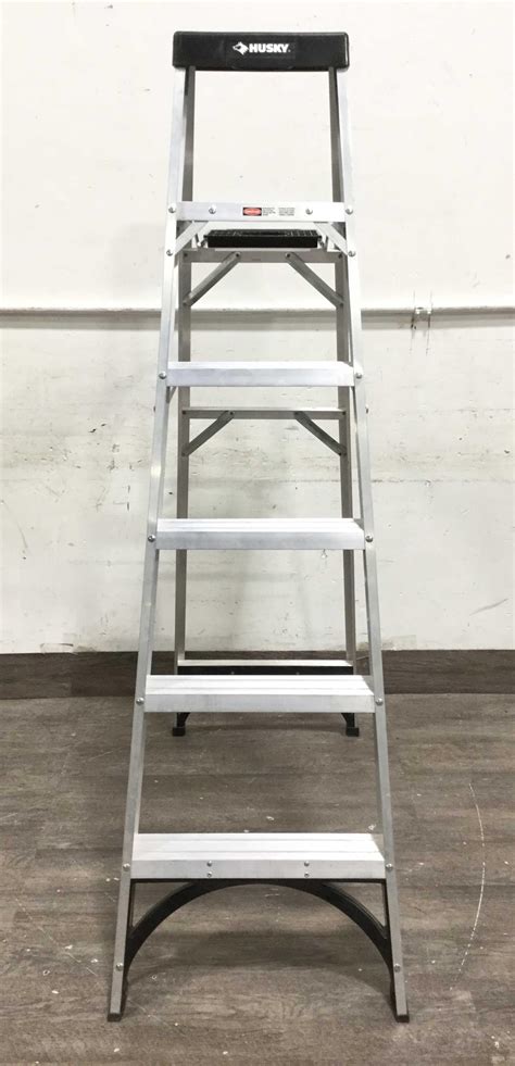 Lot - Husky 6ft Aluminum Folding Step Ladder (asl1-6)