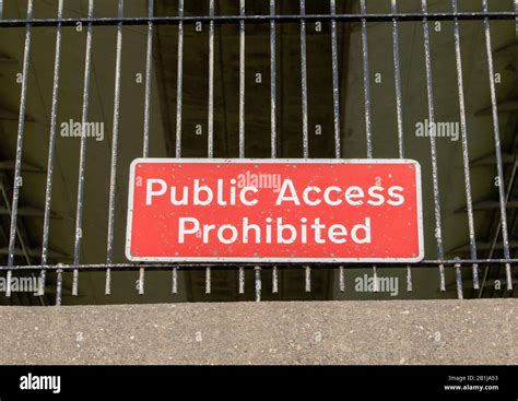 Access Prohibited Sign 的图像结果