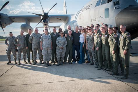 Keesler hosts director, actors of Deepwater Horizon > Dobbins Air ...
